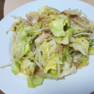 ベーコンと野菜の塩麹炒め